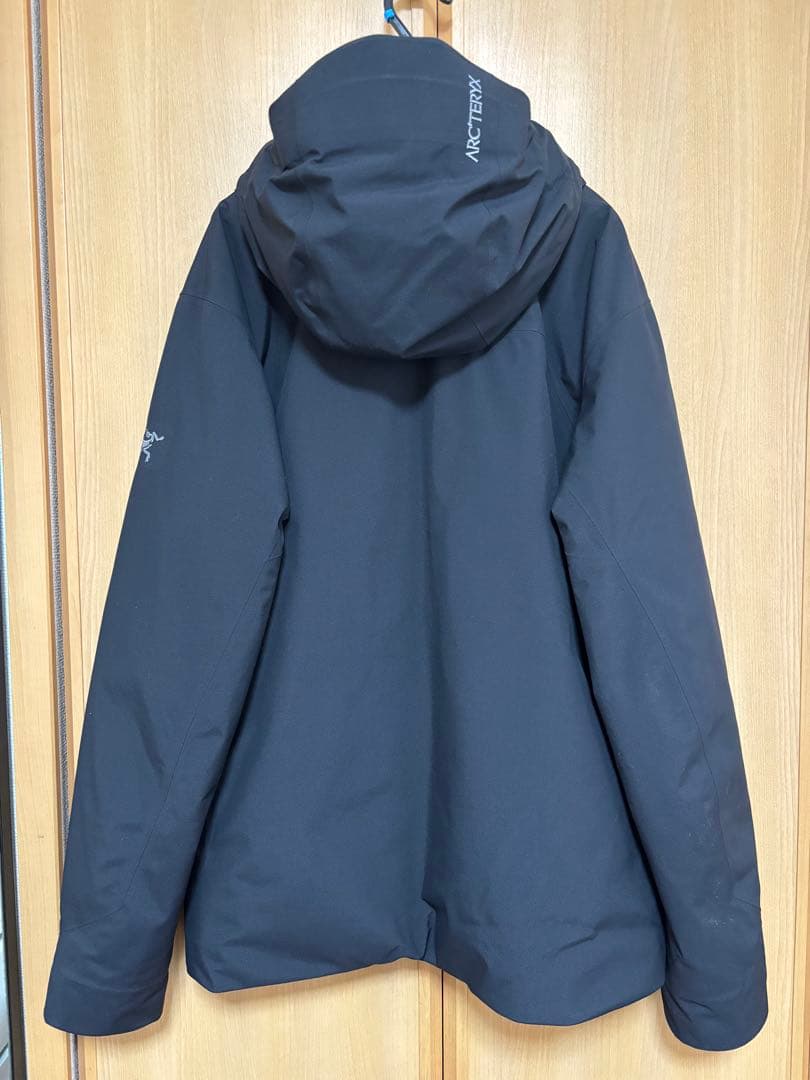 アークテリクス Therme Insulated Jacket