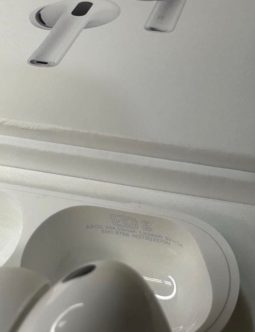 【極美品】AirPods Pro 3 MFHP4J/A 3370N