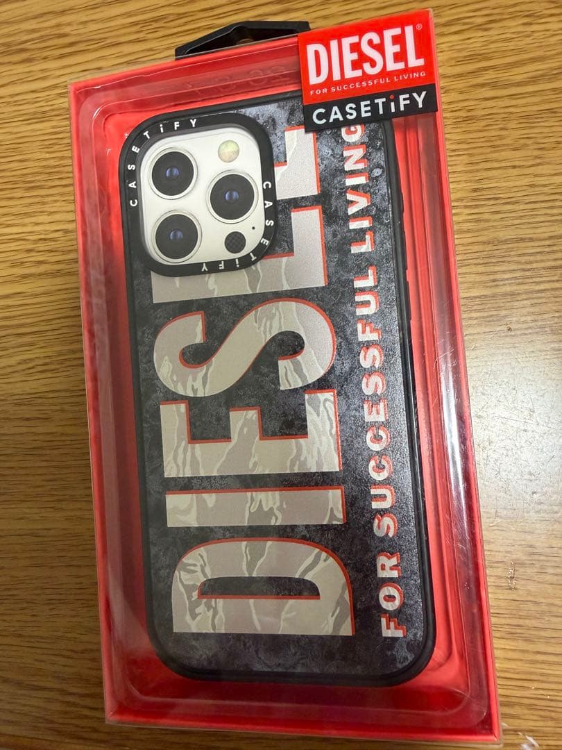 DIESEL CASETiFY iPhone15プロマックス用ハードケース