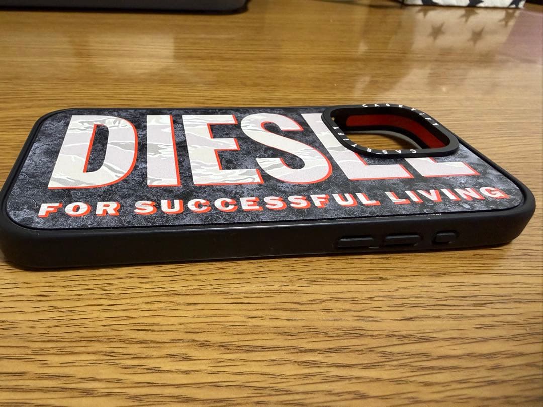 DIESEL CASETiFY iPhone15プロマックス用ハードケース