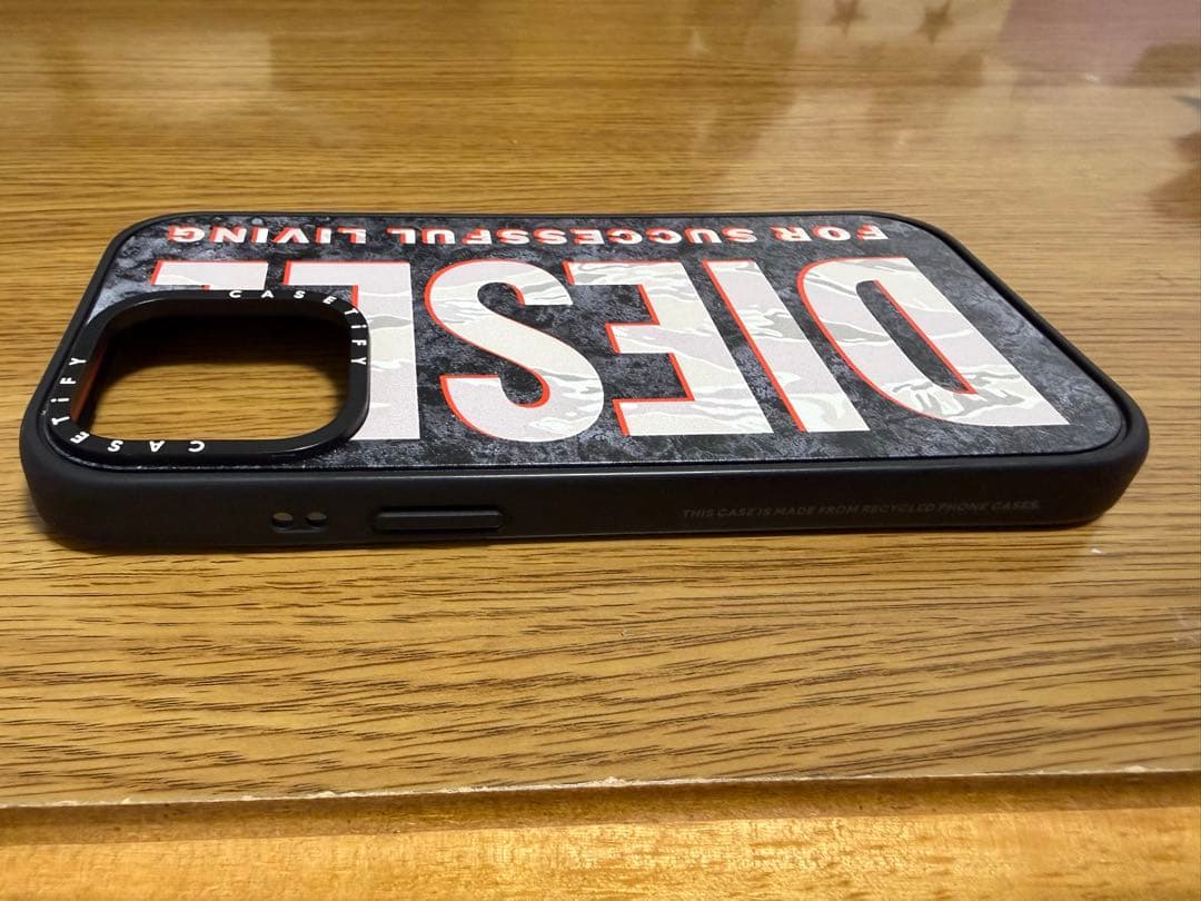 DIESEL CASETiFY iPhone15プロマックス用ハードケース