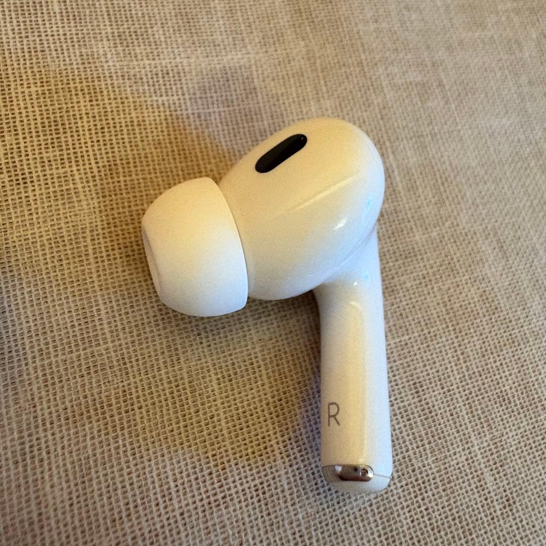 AirPods Pro【第2世代】MQD83J/A A2698