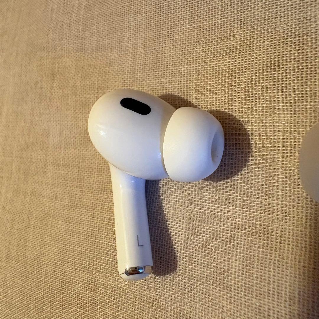 AirPods Pro【第2世代】MQD83J/A A2698