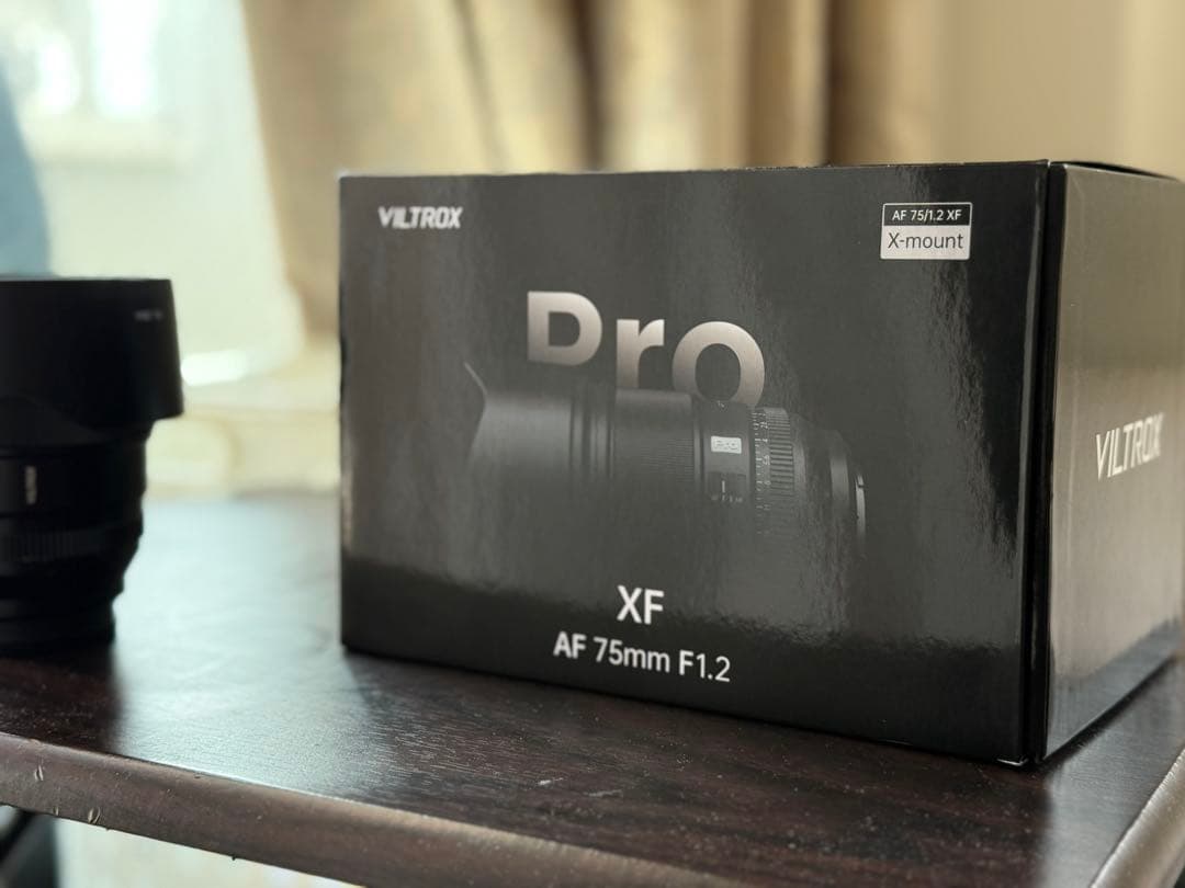 VILTROX AF 75mm F1.2 Pro XF レンズ