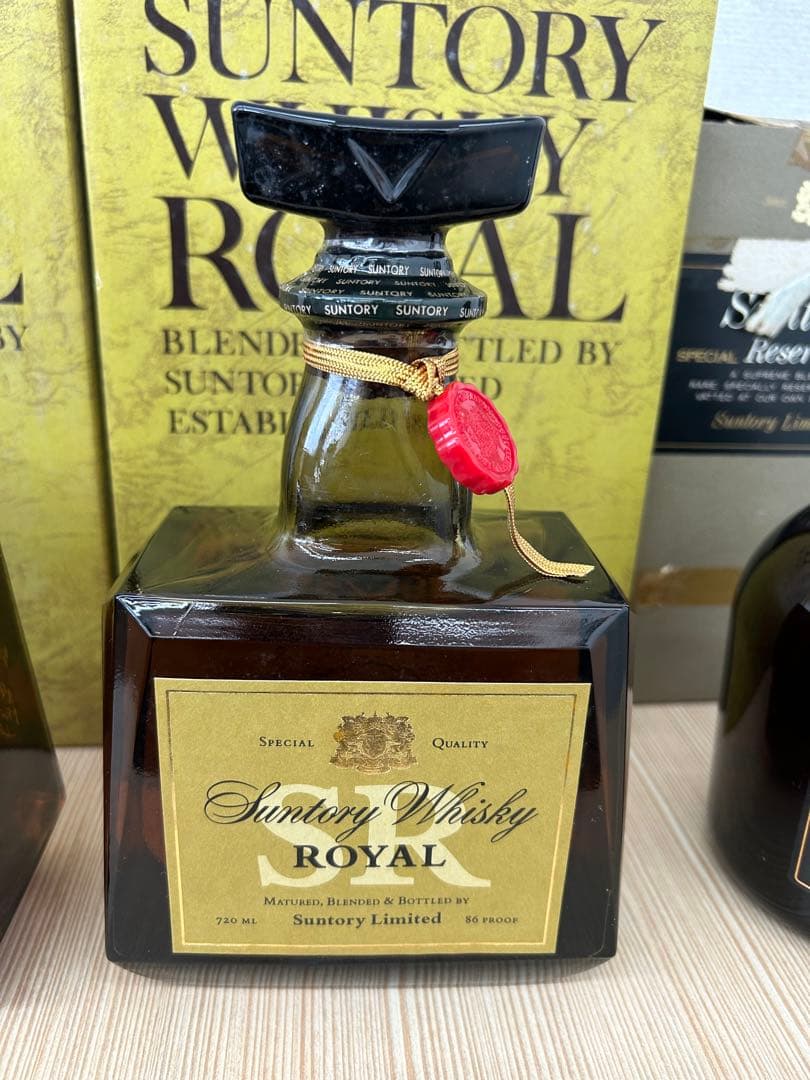 サントリー　ウイスキー　ロイヤル2点スペシャル リザーブ リミテッド1点　計3点
