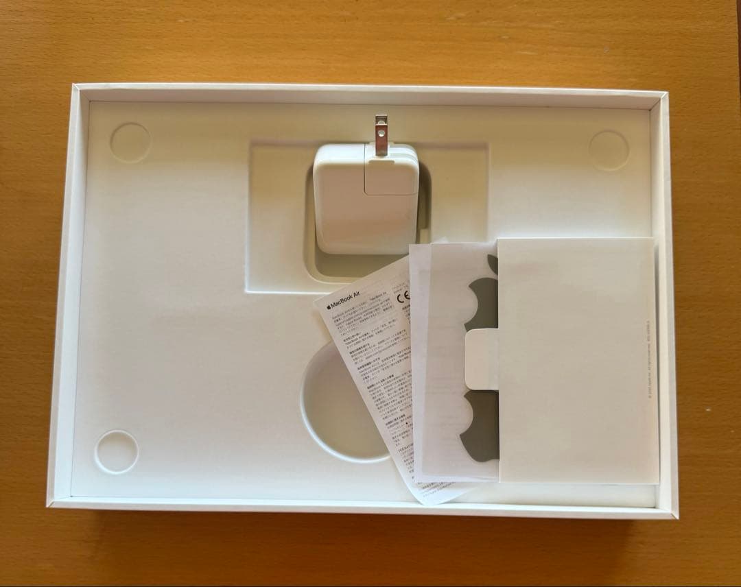 値下げ　美品Apple MacBook Air (M1, 2020)使用頻度 少