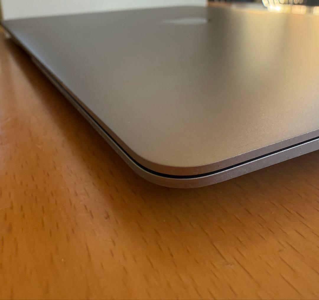 値下げ　美品Apple MacBook Air (M1, 2020)使用頻度 少