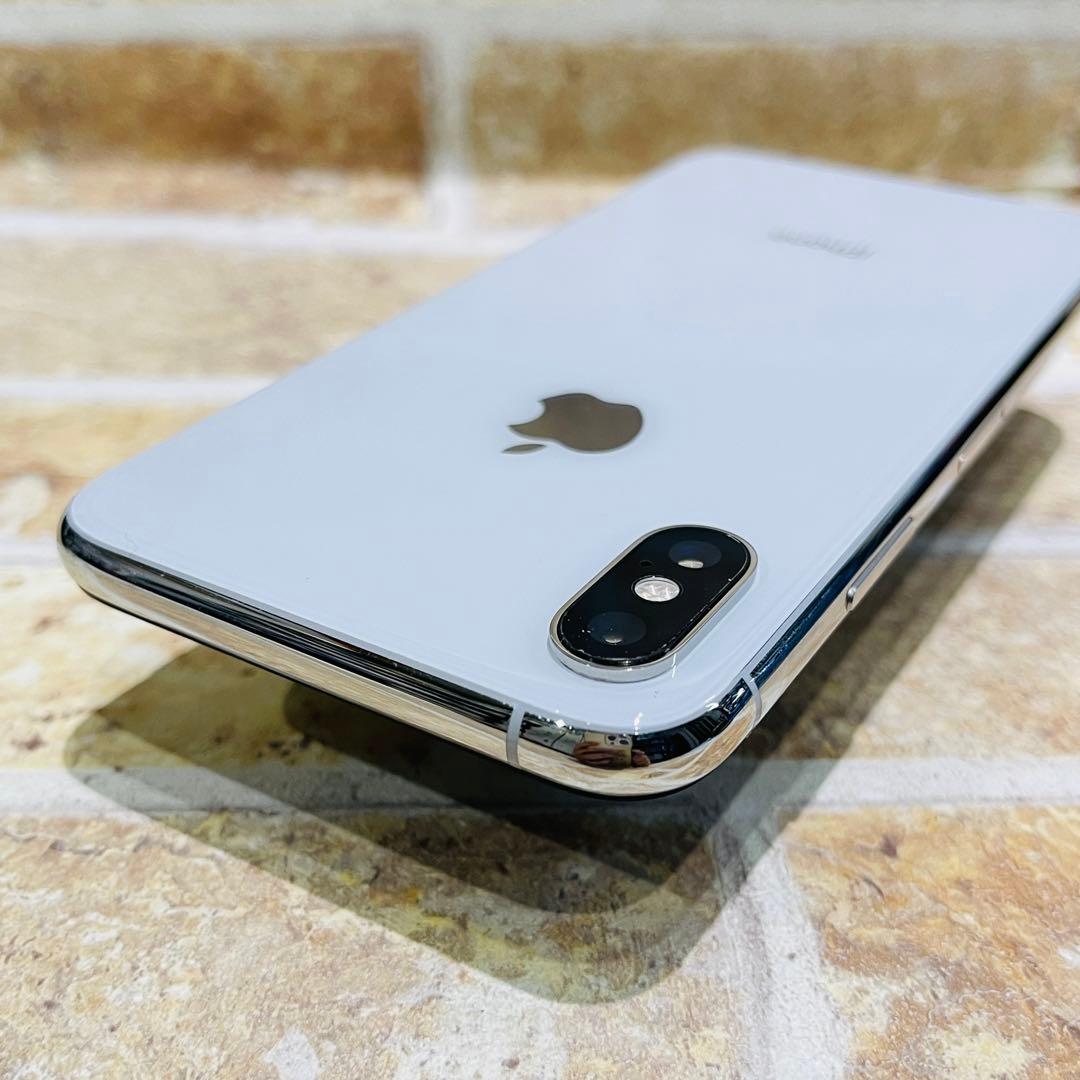 SIMフリー iPhoneXS 256GB シルバー 電池良好