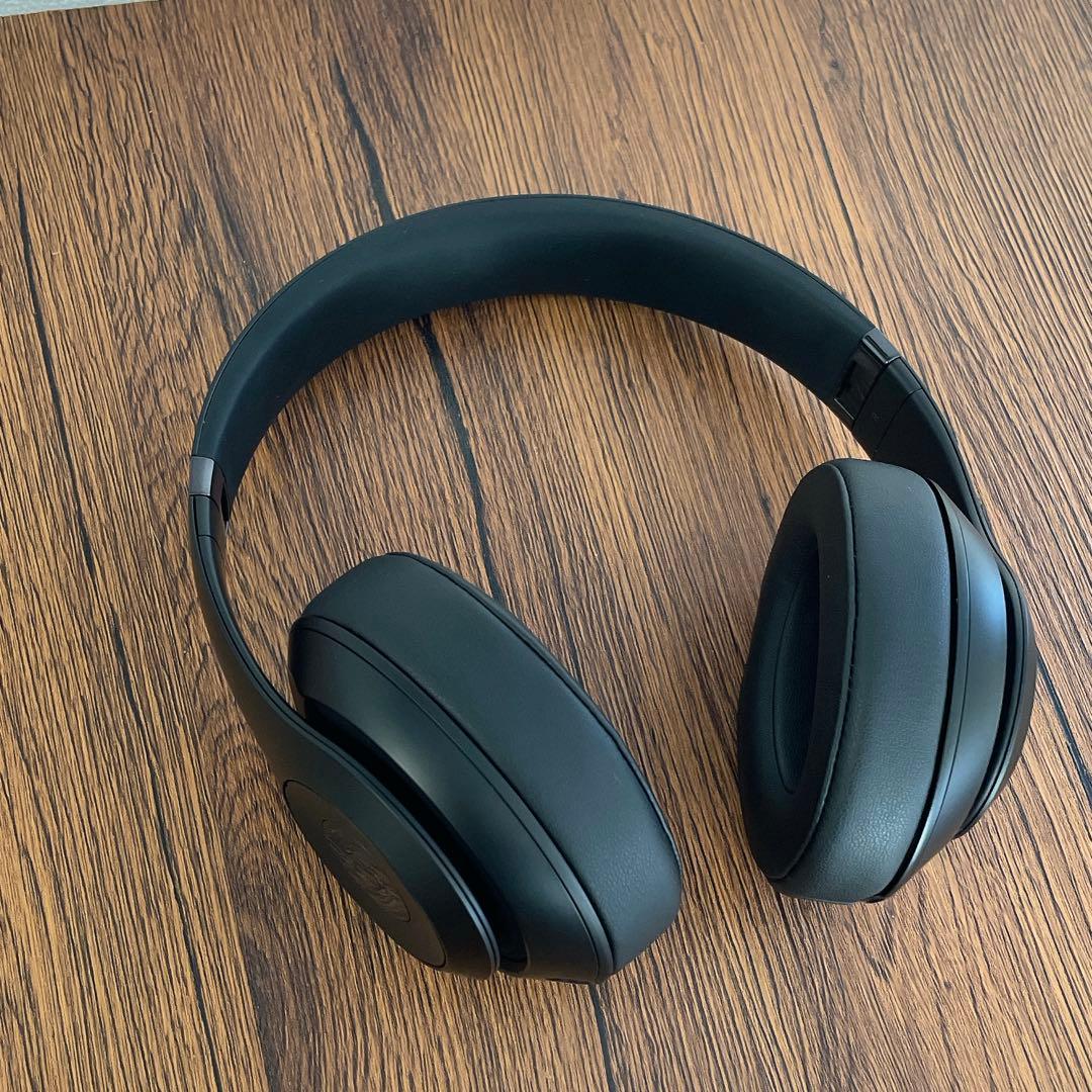 《完品・美品》BEATS STUDIO3 WIRELESSマットブラック