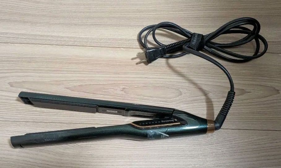 ジャンク品　ヘアビューロン7Dplusストレート　訳あり