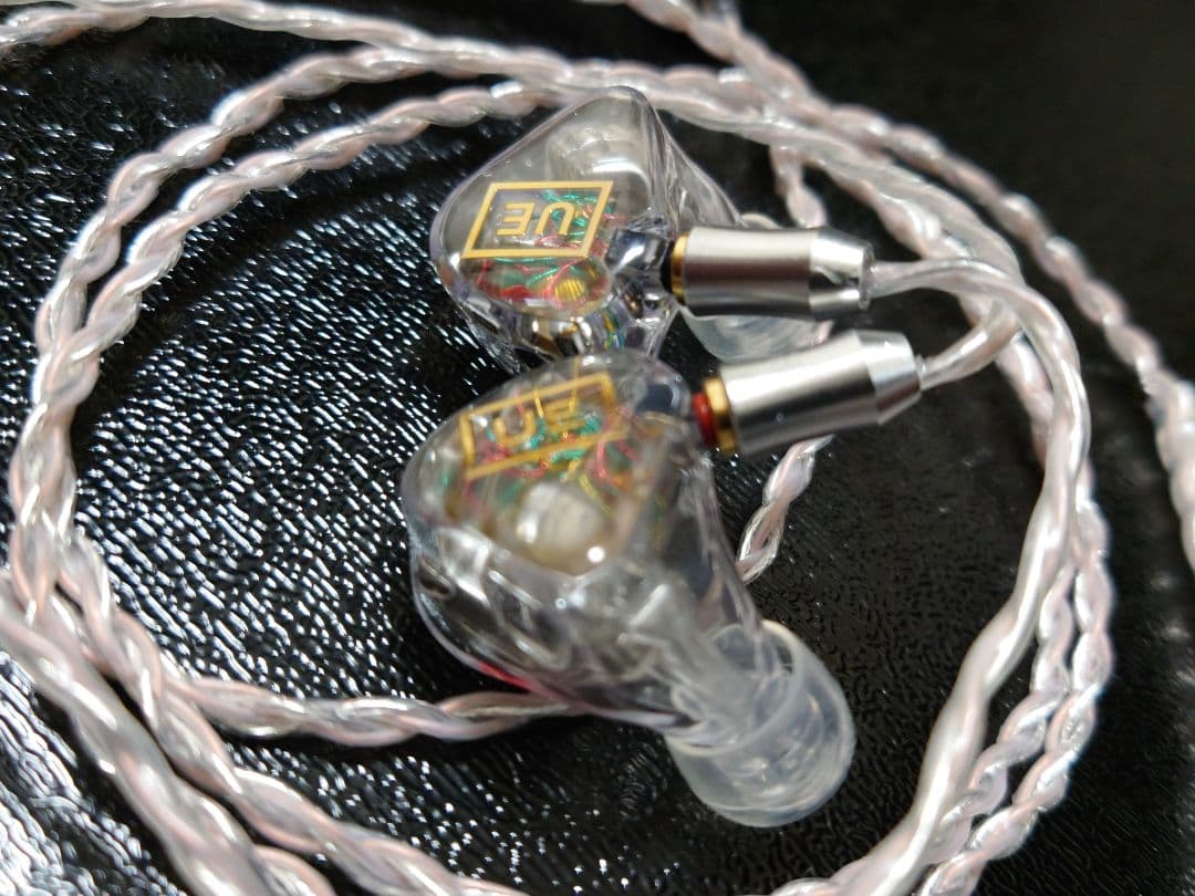 ultimate ears UE LIVE ToGo　週末値下げ