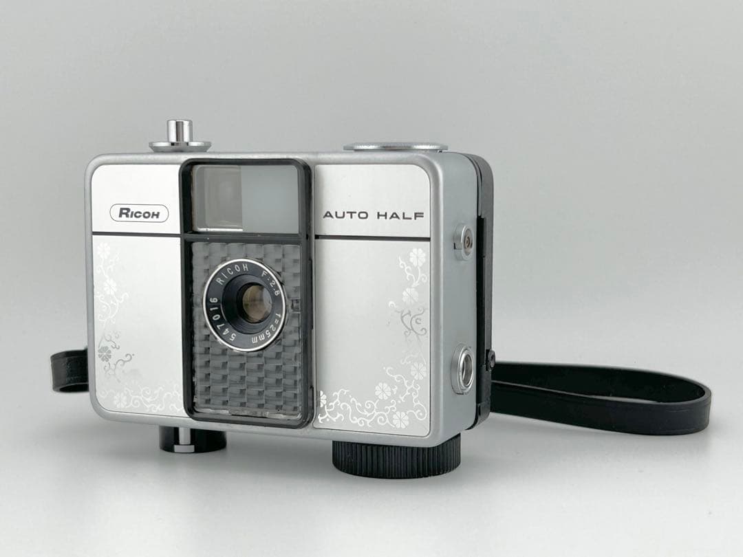 【完動品】美品　RICOH AUTO HALF E フィルムカメラ 動作確認済