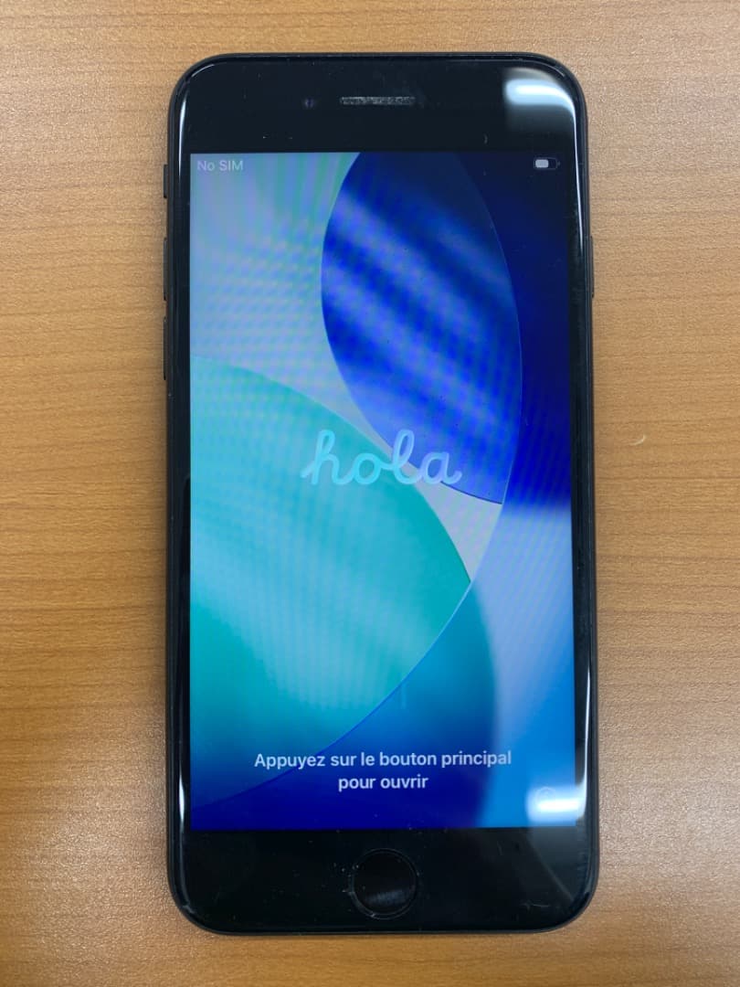 か*ん様 動作確認済 iPhone SE 第2世代 256GB ID W3370