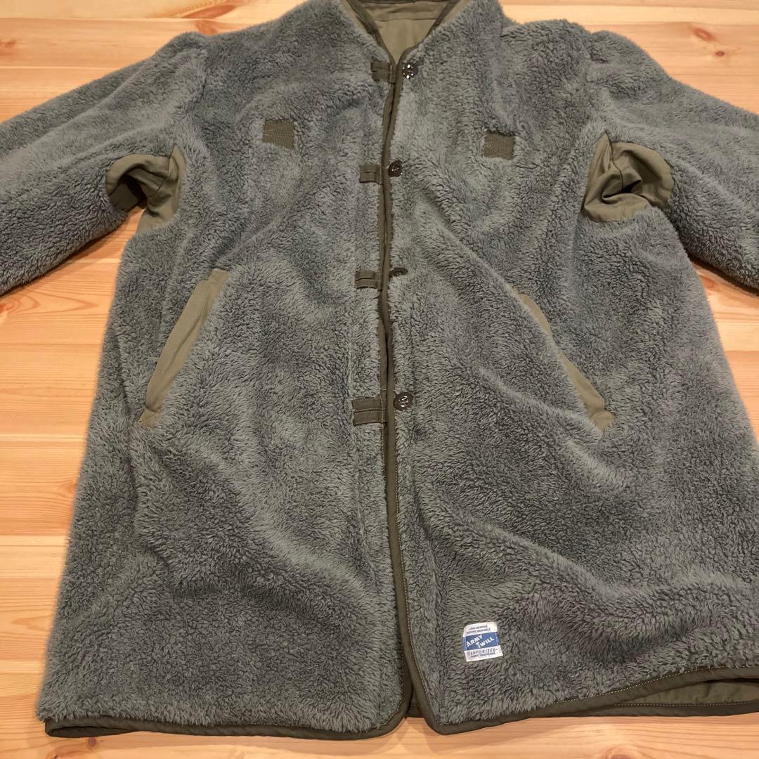 アーミーツイル　リバーシブルボアコート