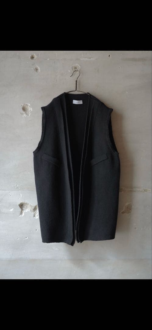 新品 lea boberg ベスト GABRIELA COLL GARMENTS