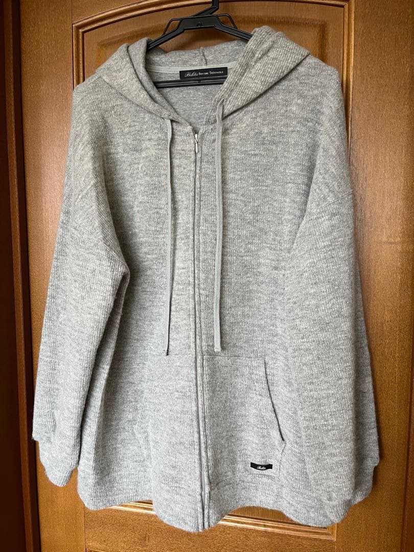 Bilitis dix-sept ans ロングニットフーディー