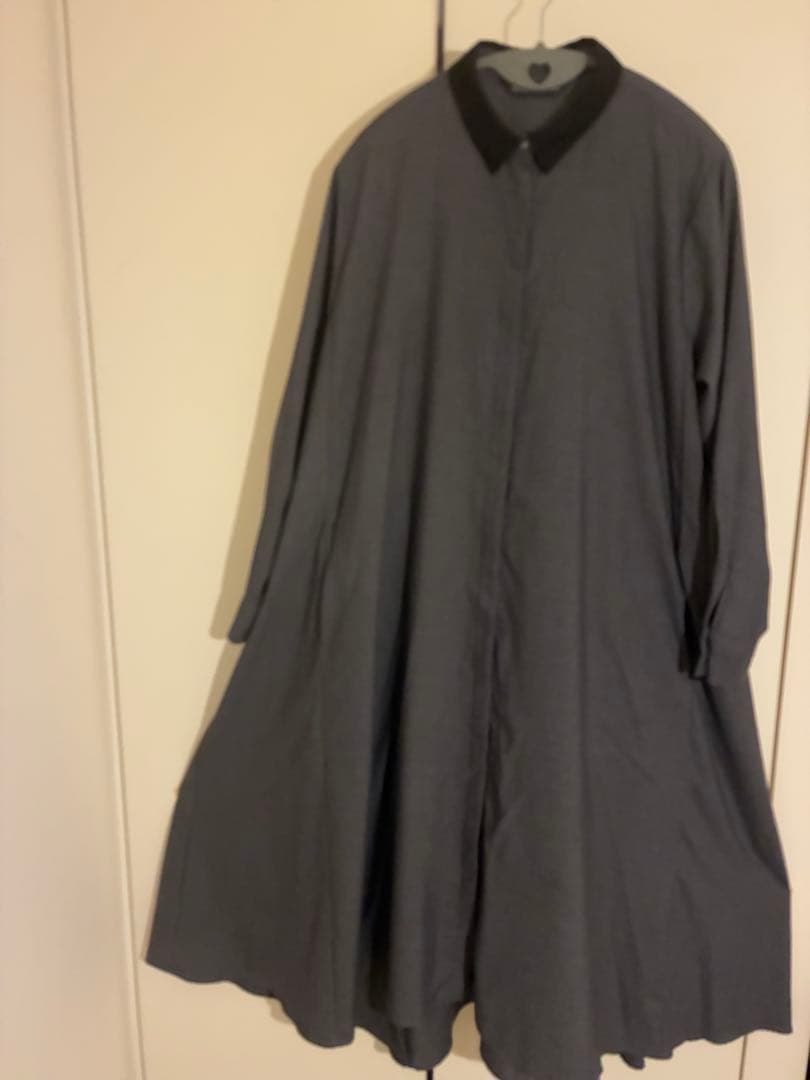 【美品】ミズイロインド　グレー　長袖シャツワンピース