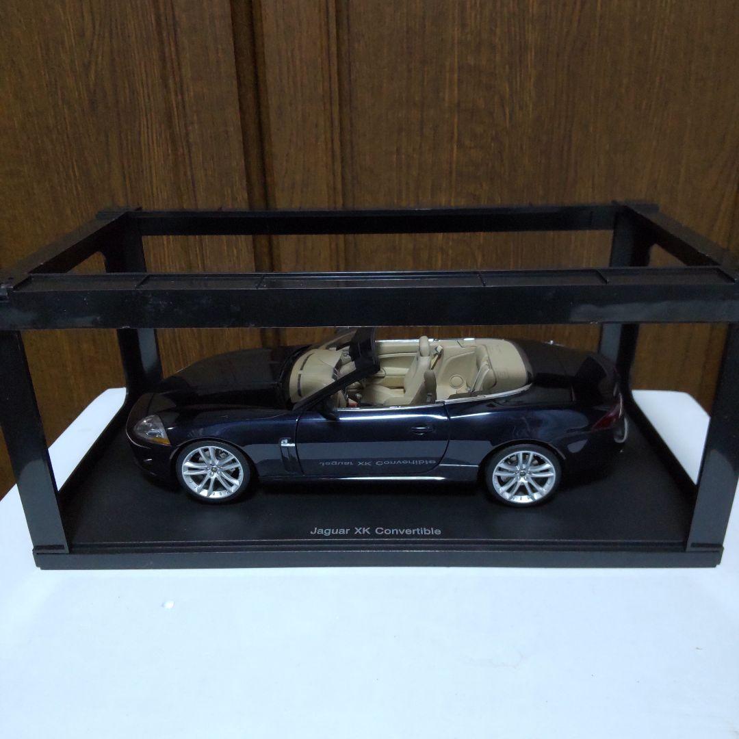 ジャガー XK コンバーチブル 2006 1/18 オートアート