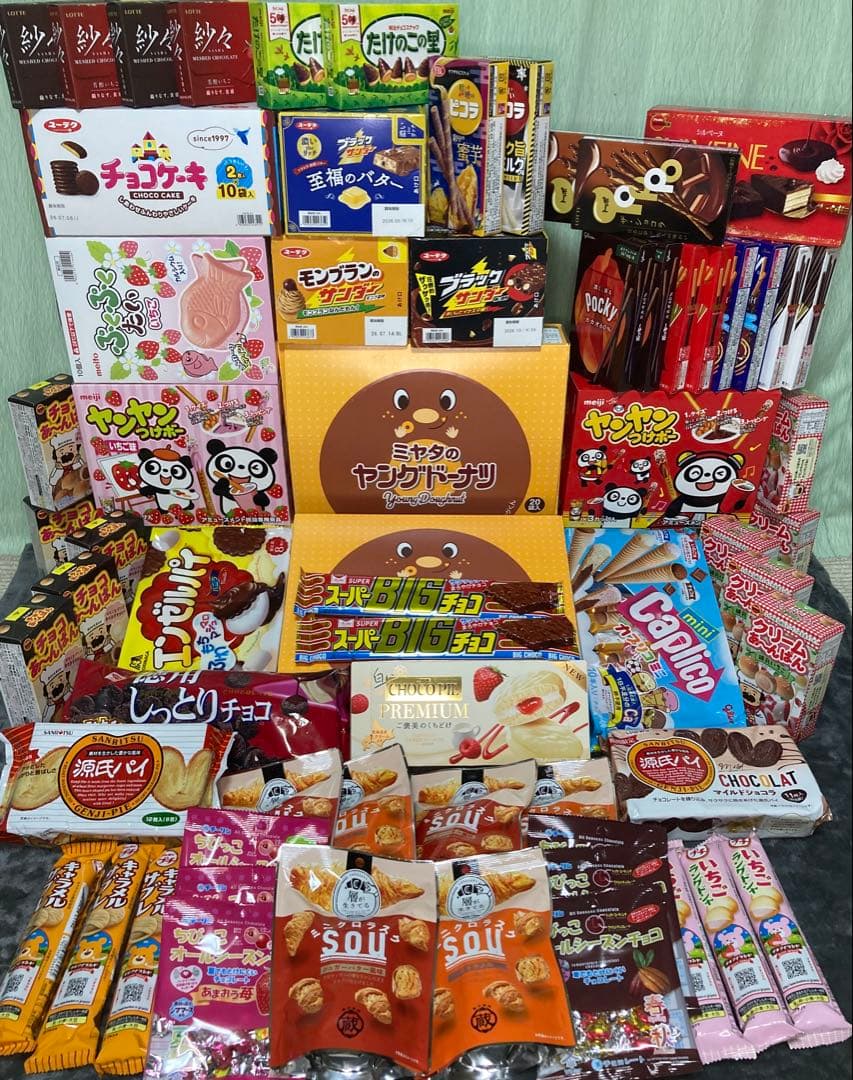 詰め合わせ　大量お菓子セット！②ポッキー、ブラックサンダー、紗々、ラスク、他