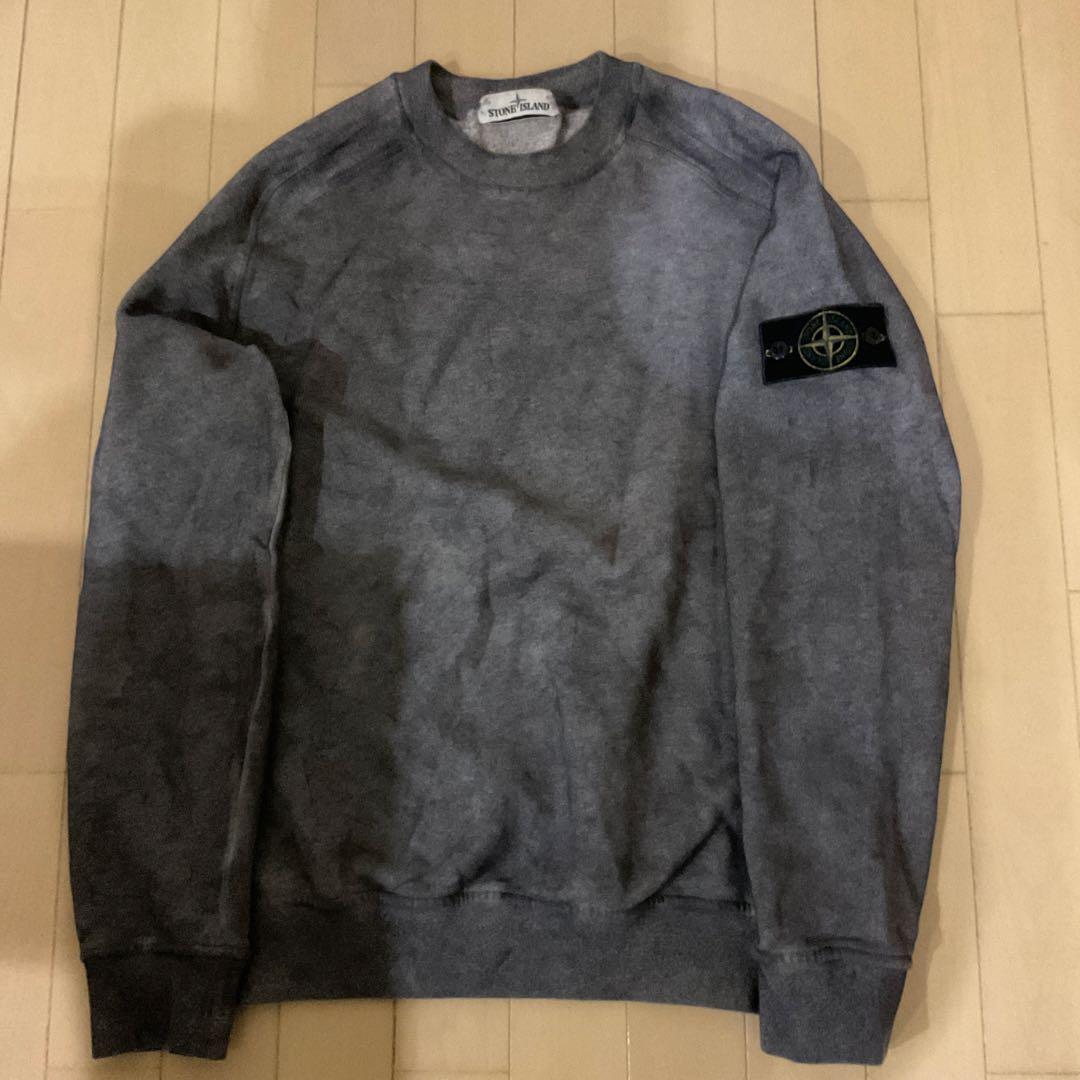 STONE  グレー スウェット