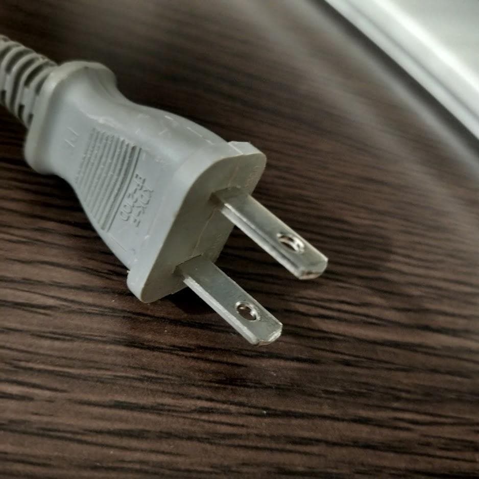 SHARP AQUOS 液晶テレビ　リモコン・取扱説明書・ケーブル