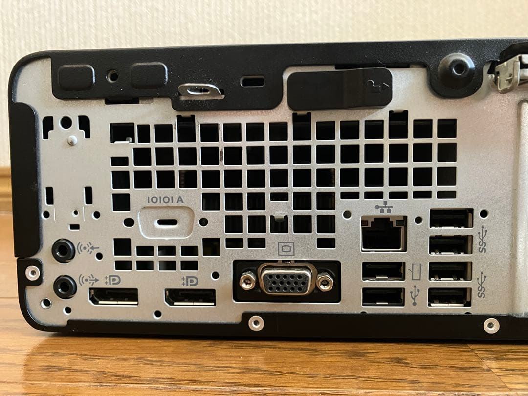 ★（33）爆速 m.2SSD+HDD 第９世代CPU 8GB office付き