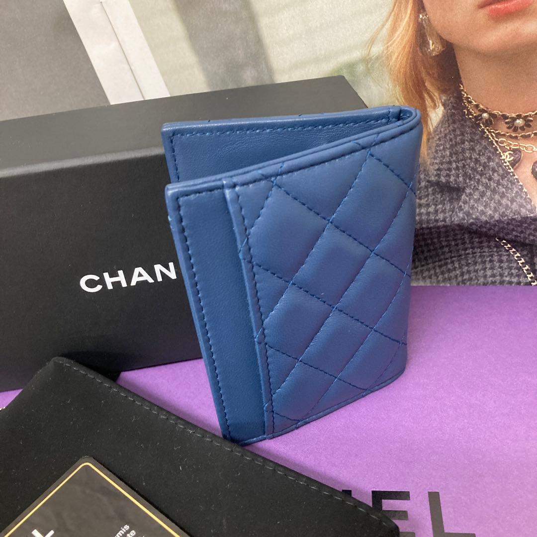 未使用☆CHANEL☆カードケース☆ID☆ケース☆定期入れ☆