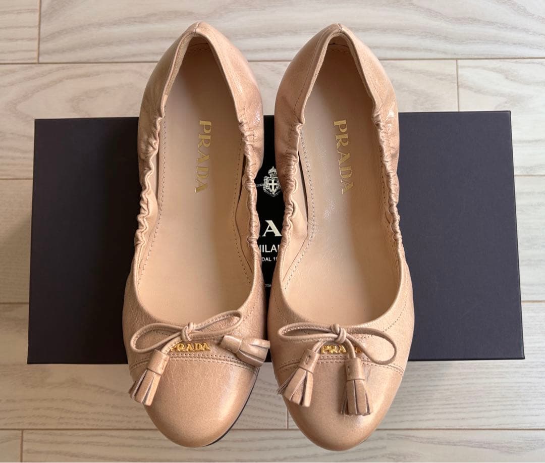 【新品未使用】プラダ バレエシューズ 36/ベージュ