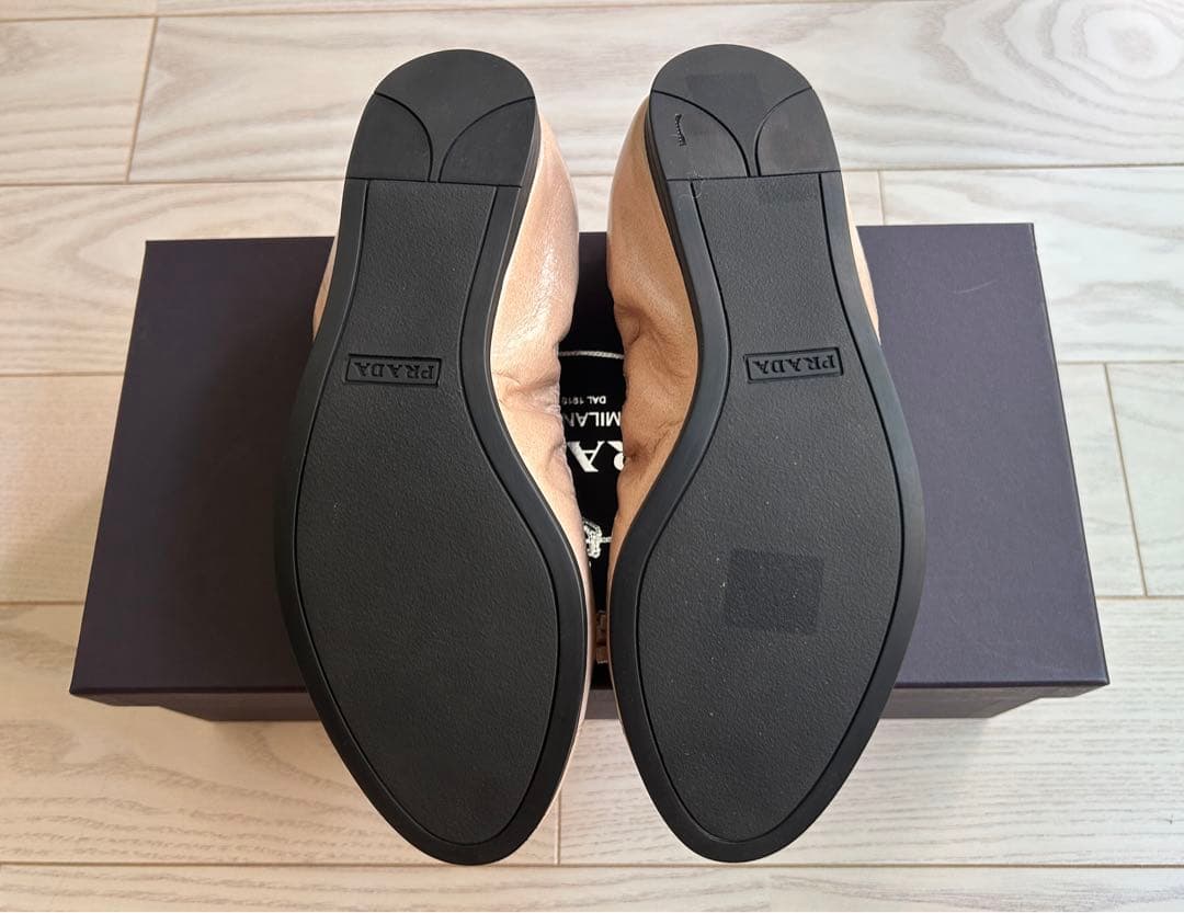 【新品未使用】プラダ バレエシューズ 36/ベージュ