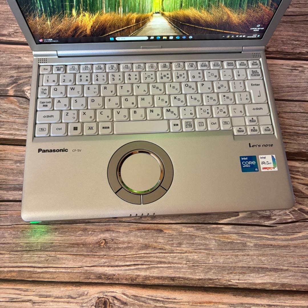 ☆人気☆上位機種☆11世代i5 レッツノート SV1 メモリ16GB