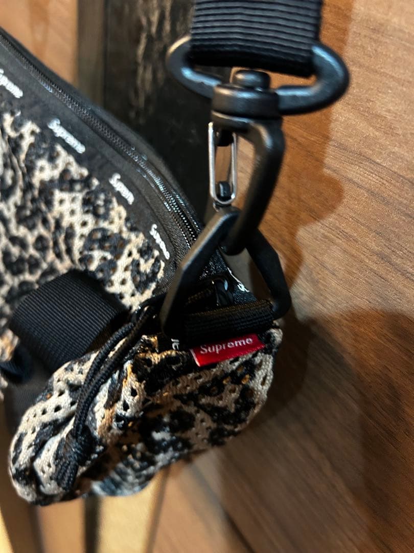 バッグ Supreme Mesh Mini Duffle Bag Leopard