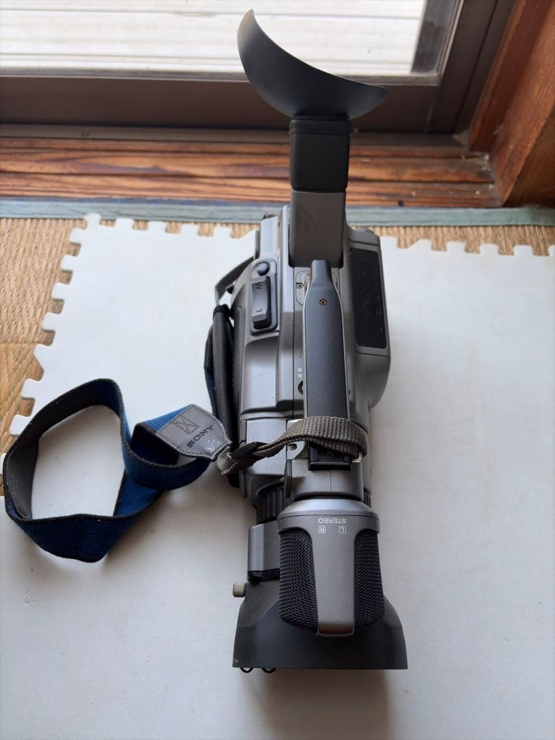 SONY DCR-VX1000 ビデオカメラ本体 テープはおまけ