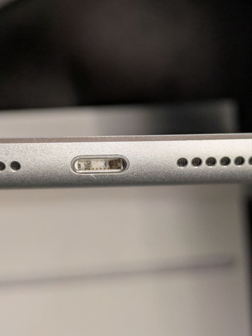 Apple iPad 第7世代32G　wifi+Cellular 箱付き