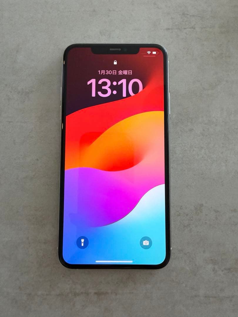 Iphone 11 pro max ホワイト 512Gケーブル付き SIMフリー