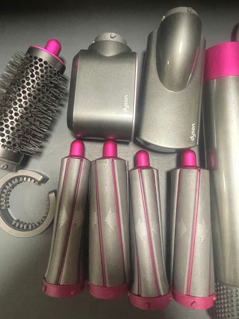 Dyson Airwrap スタイラー Volume+Shape HS01