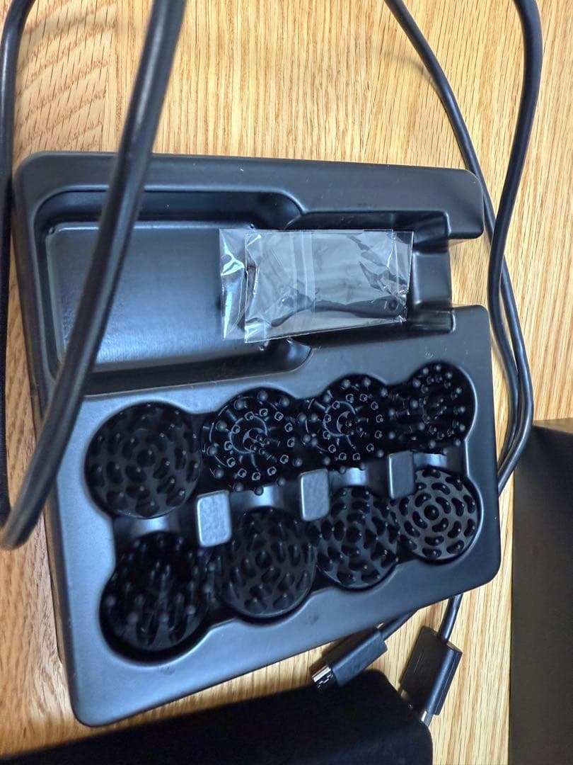 MYTREX マッサージ器　E M S 電気バリヘッドスパ