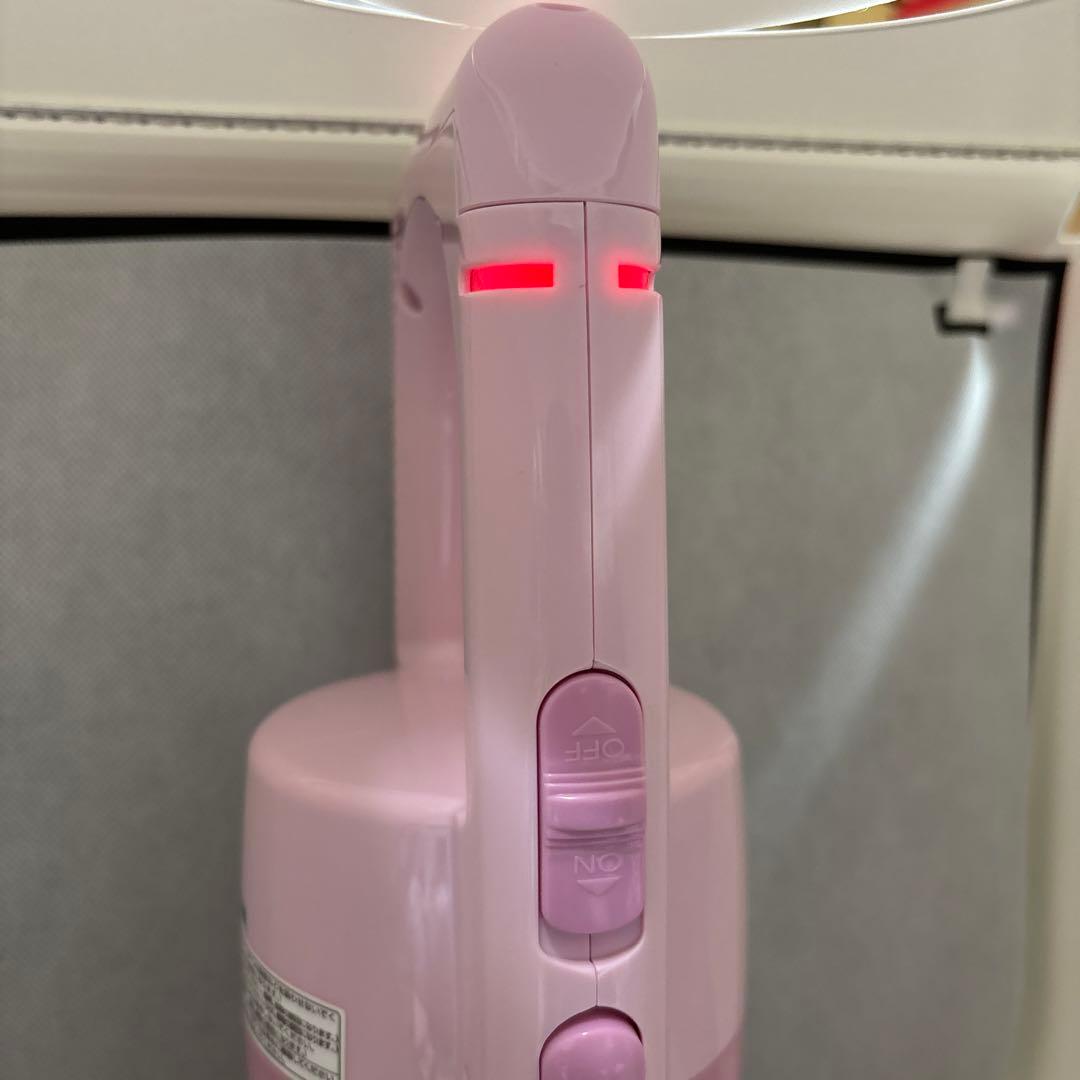 希少　サンリオ　チャーミーキティ　ハンディサイクロンクリーナー掃除機　2005年