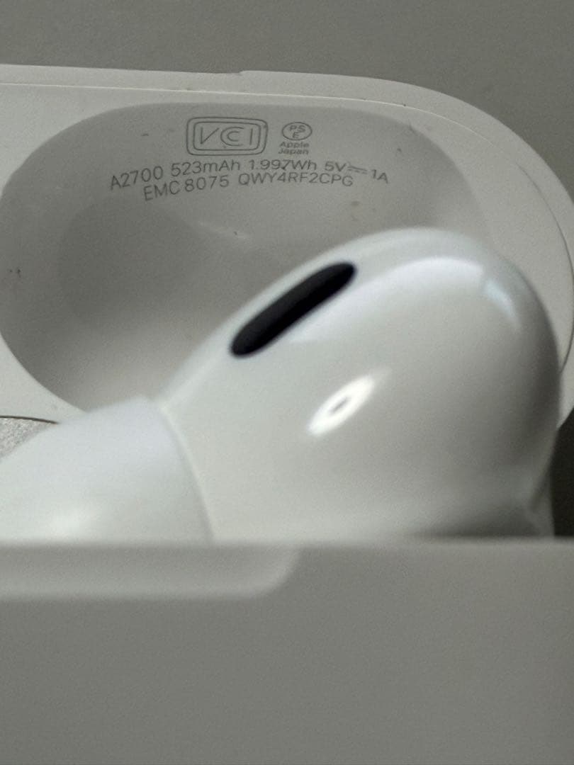 純正品 Apple AirPods Pro 第二世代