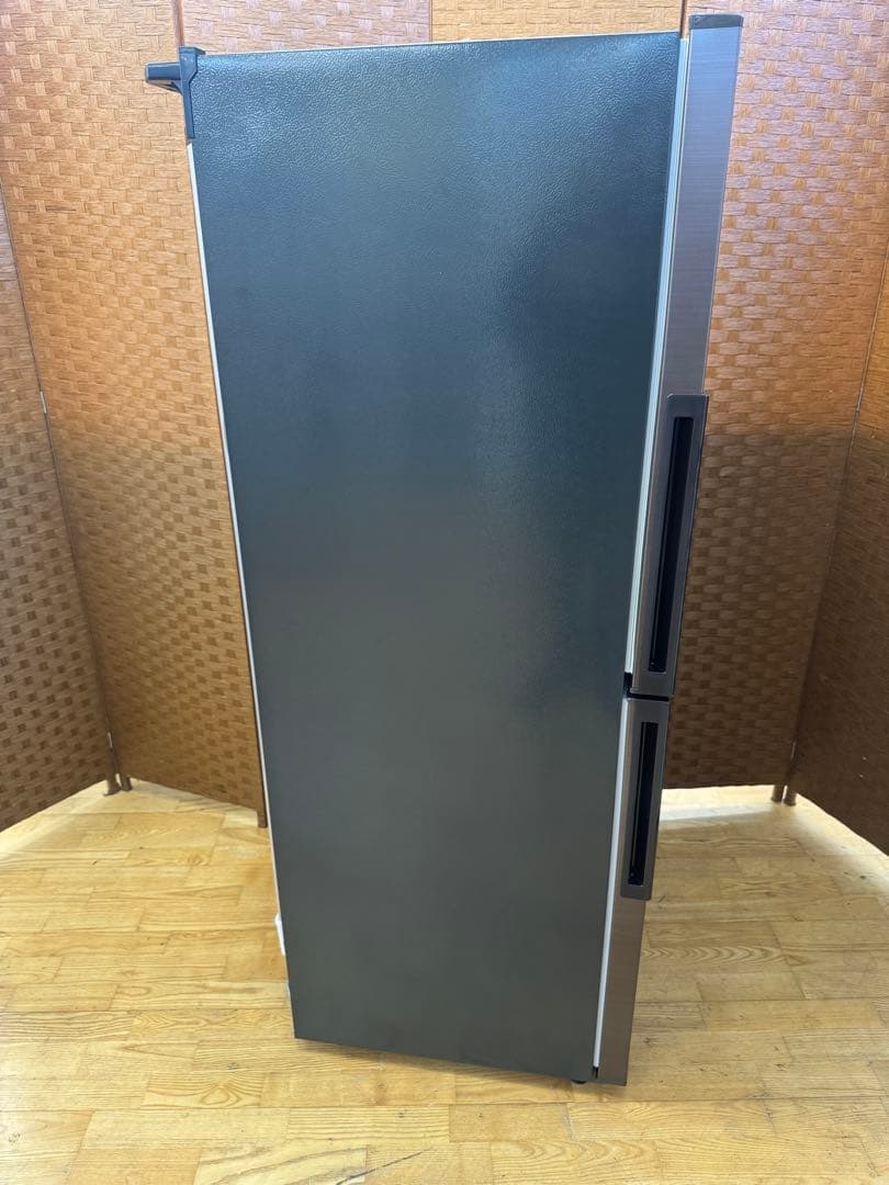 F058 超美品　SHARP 冷蔵庫 2024年製 280L 右開き