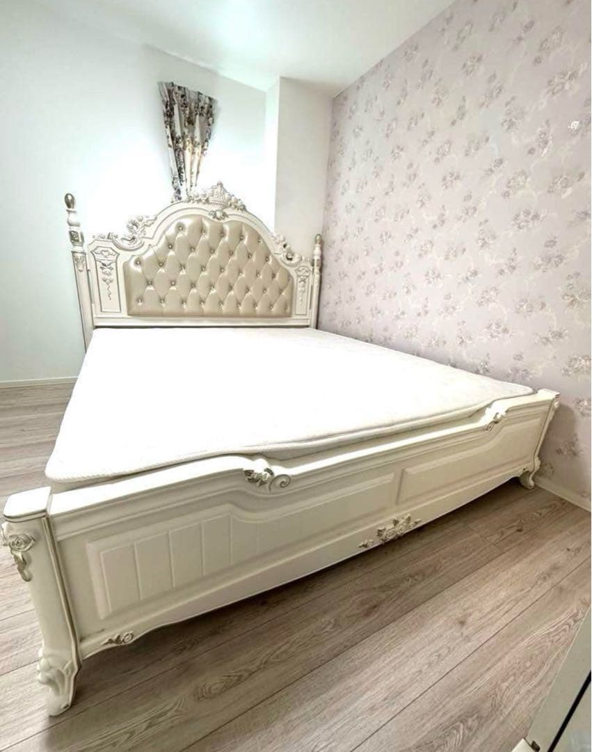 アイボリー クラシックスタイル ダブルベッド