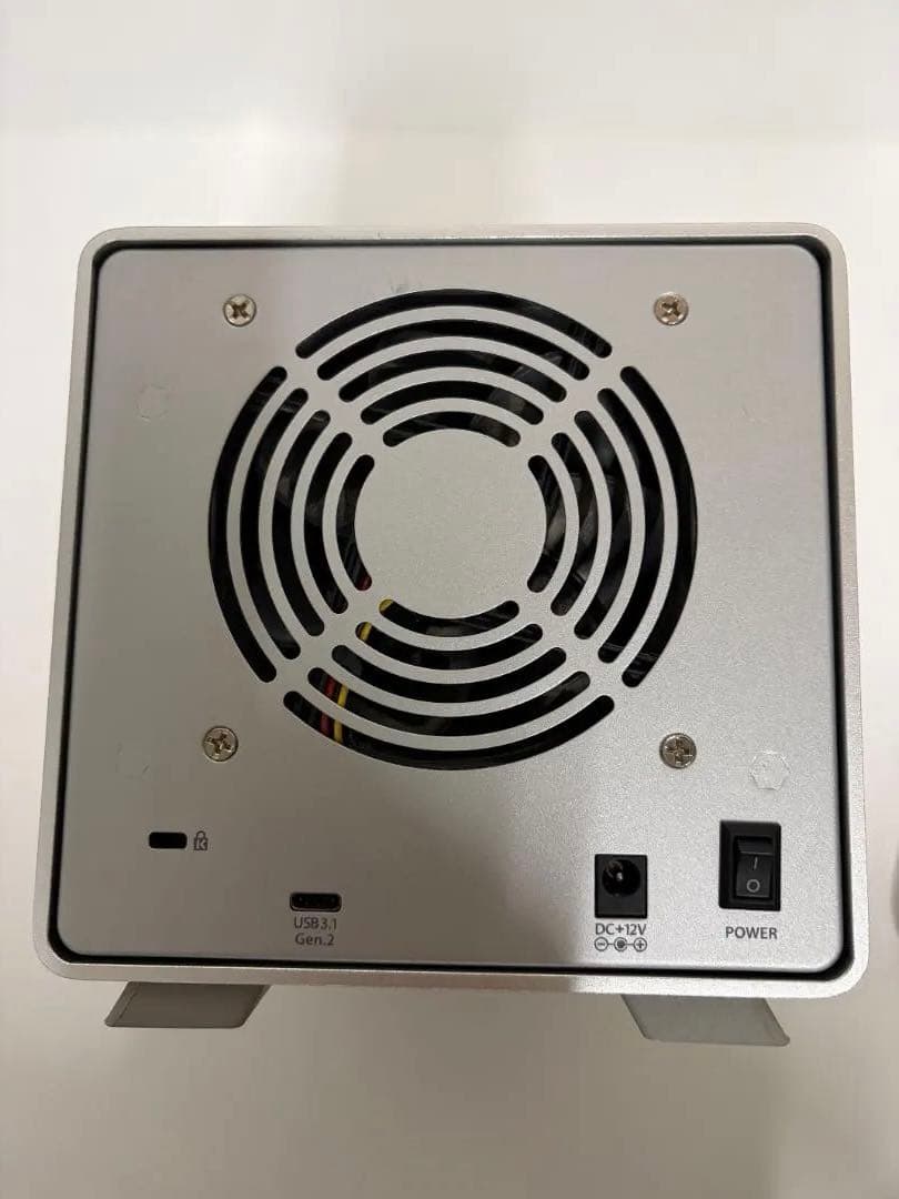 センチュリー 裸族のカプセルホテル USB3.1 CRCH35U31CIS