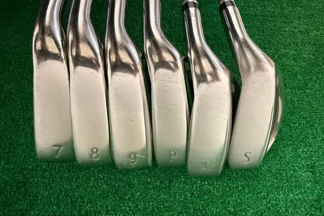 ゼクシオ10レディース アイアンセット　Aシャフト