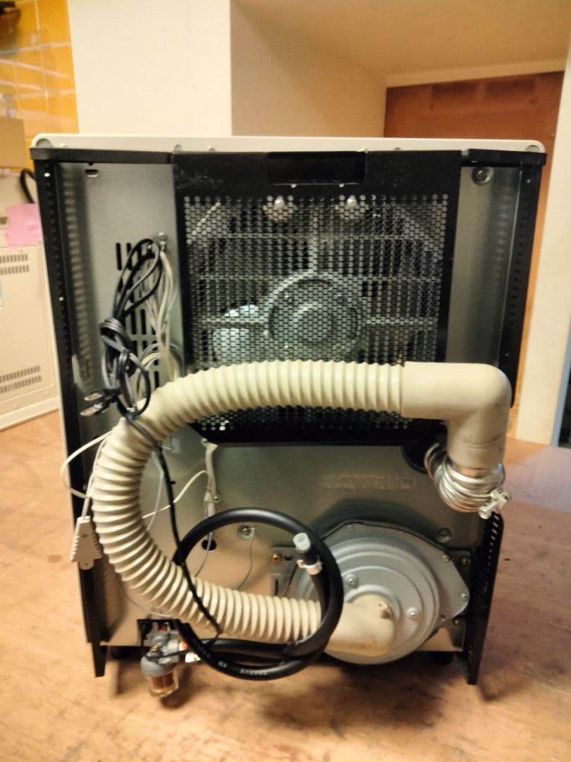 札幌発コロナFF温風石油ストーブ！品番「FF‐VG4214S」2014年式中古品