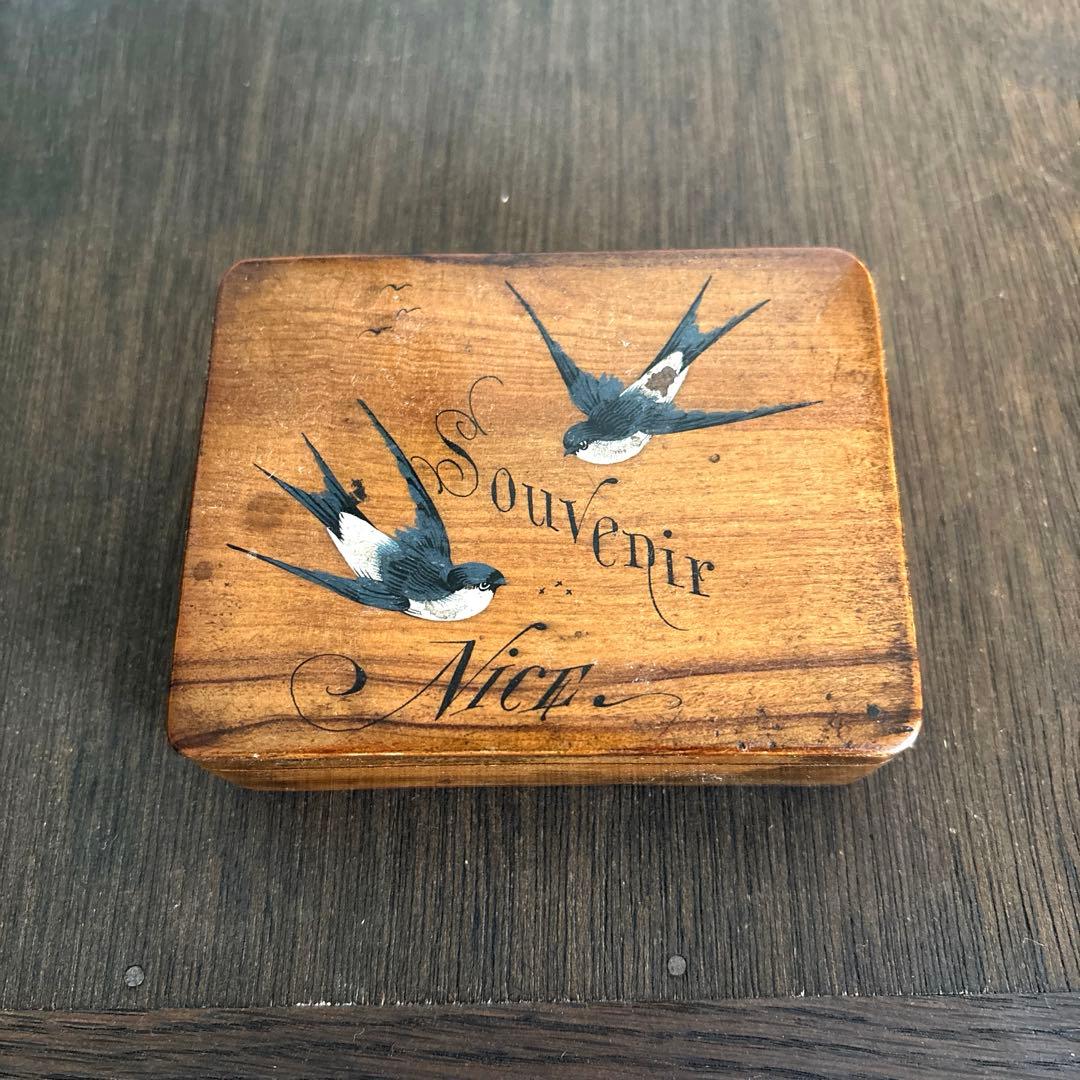 フランスアンティークツバメのモシュリンヌ