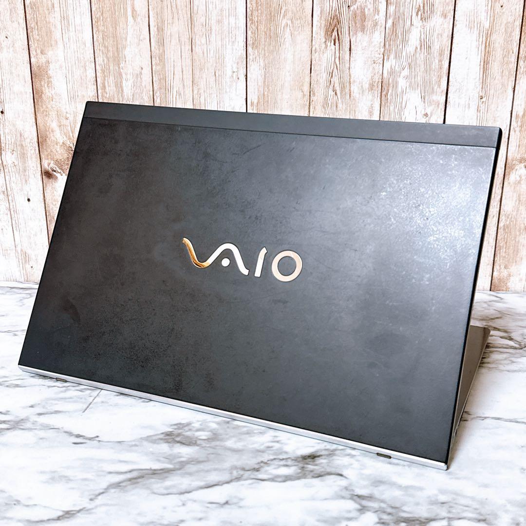 【限定価格】高性能i7＆爆速SSD/メモリ16GB✨VAIO 軽量ノートパソコン