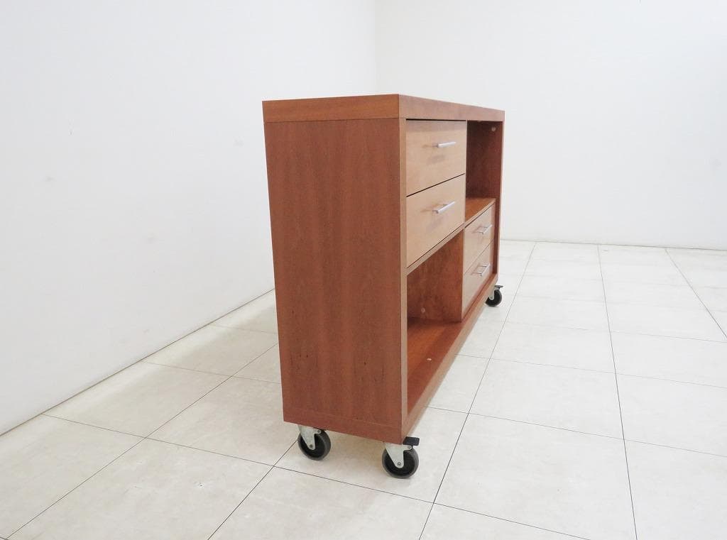 ボーコンセプト サイドボード キャビネット シェルフ 書 本 飾り棚 テレビ