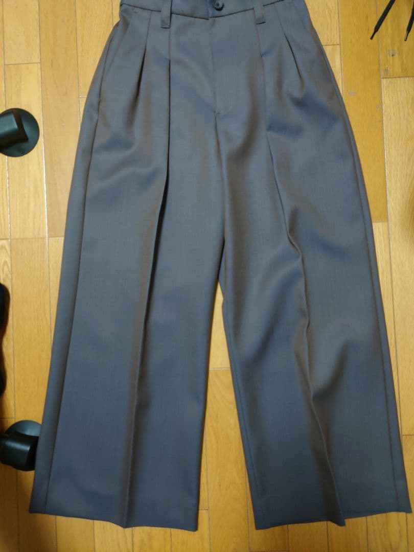 メゾンスペシャル　シャンブレー　ワイドパンツ