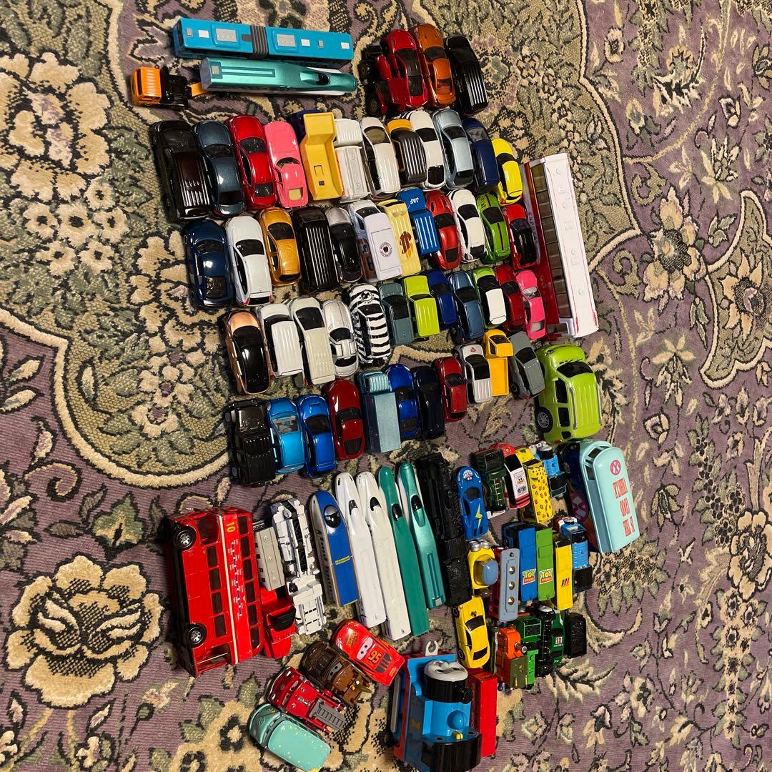 トミカ まとめ売り 大量 カーズ トーマス 含む