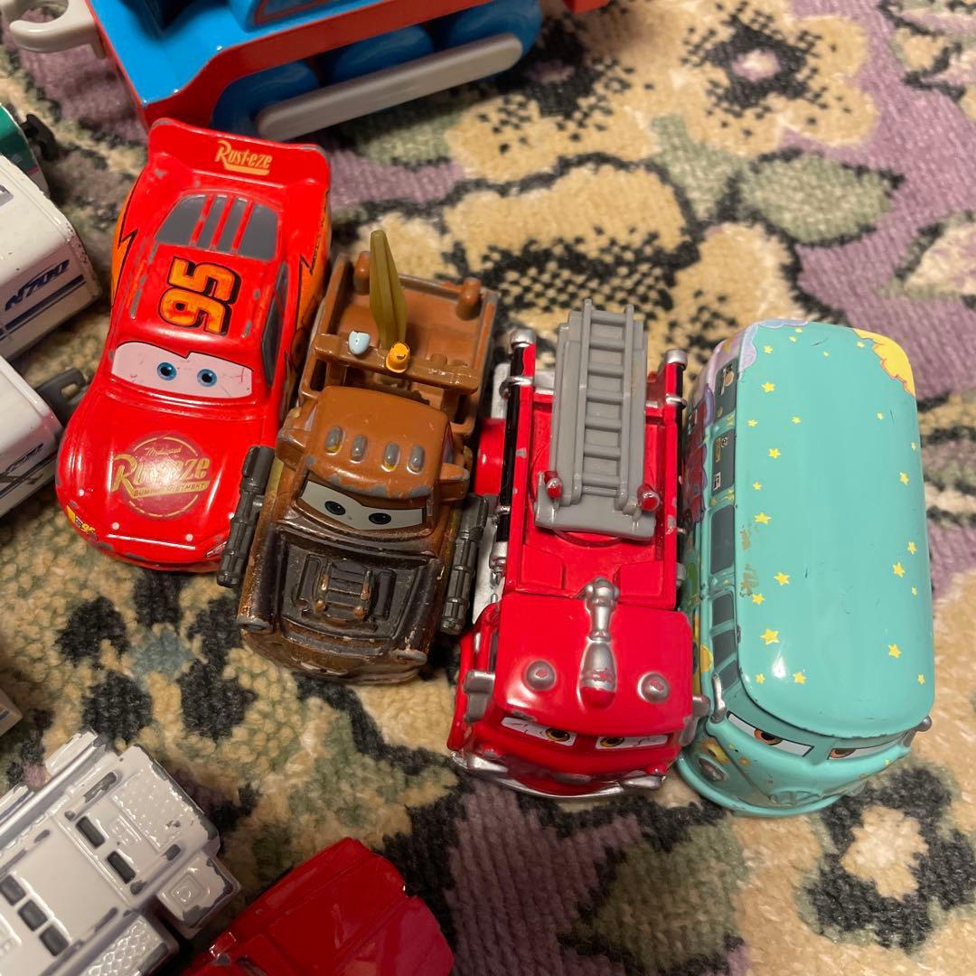 トミカ まとめ売り 大量 カーズ トーマス 含む