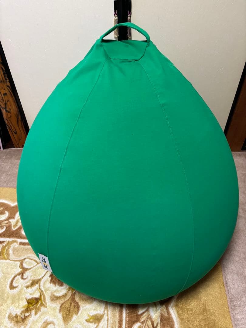 yogibo drop(洗い替えの赤いカバー付き)